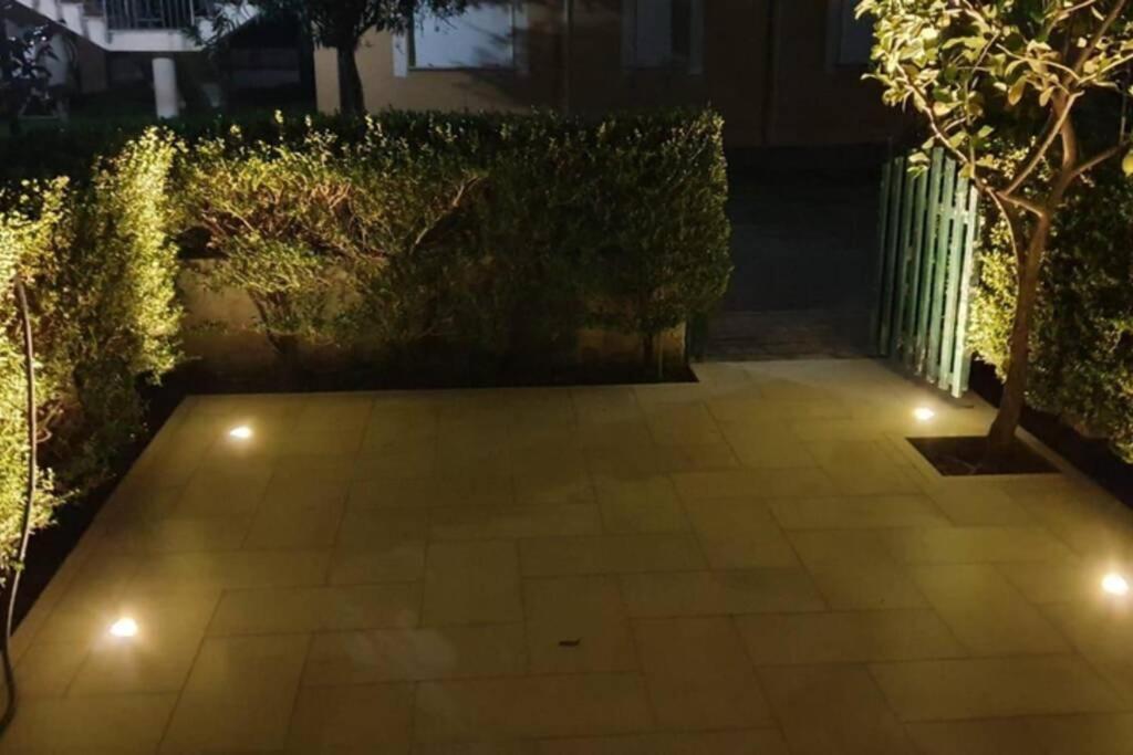 Pizzo Beach Club. One Bedroom Apt 13G エクステリア 写真